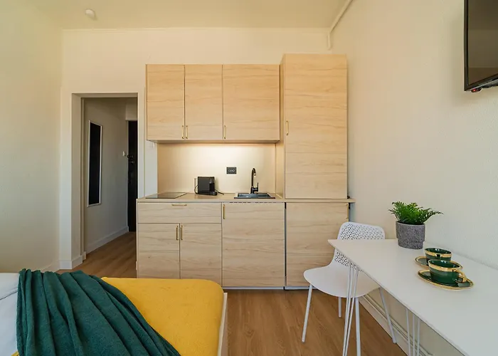 Apartamento Holt S Cozy Near The Faculty Of Law Bucareste