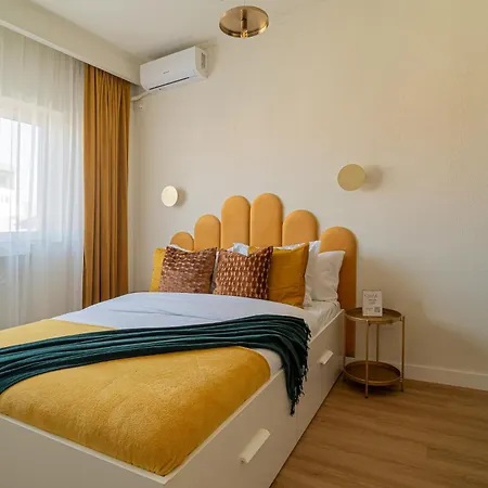 Holt S Cozy Near The Faculty Of Law *