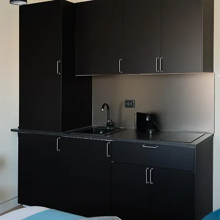 Holt S Cozy Near The Faculty Of Law *